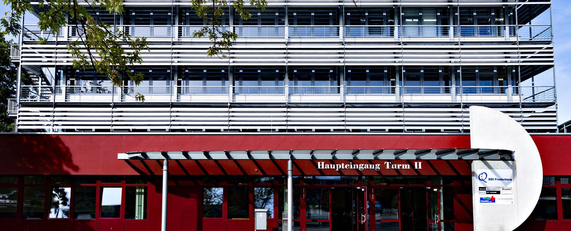 U1_Schule_Turm2